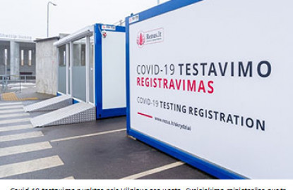 Vilniaus oro uoste keleiviai pradedami testuoti dėl COVID-19